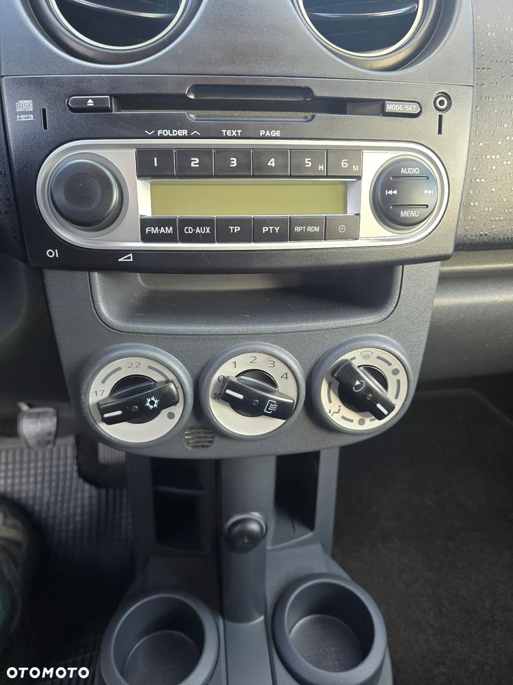 Mitsubishi Colt - 21