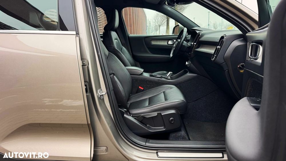 Volvo XC 40 D4 AWD Geartronic Inscription - 20