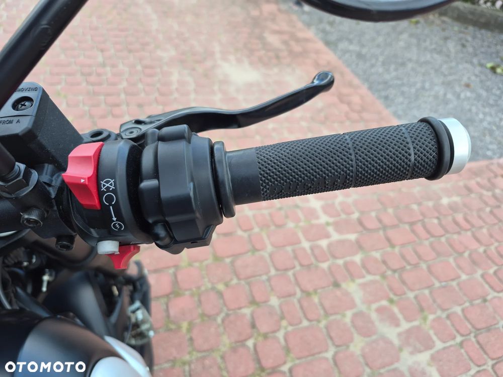 Ducati Scrambler - 14