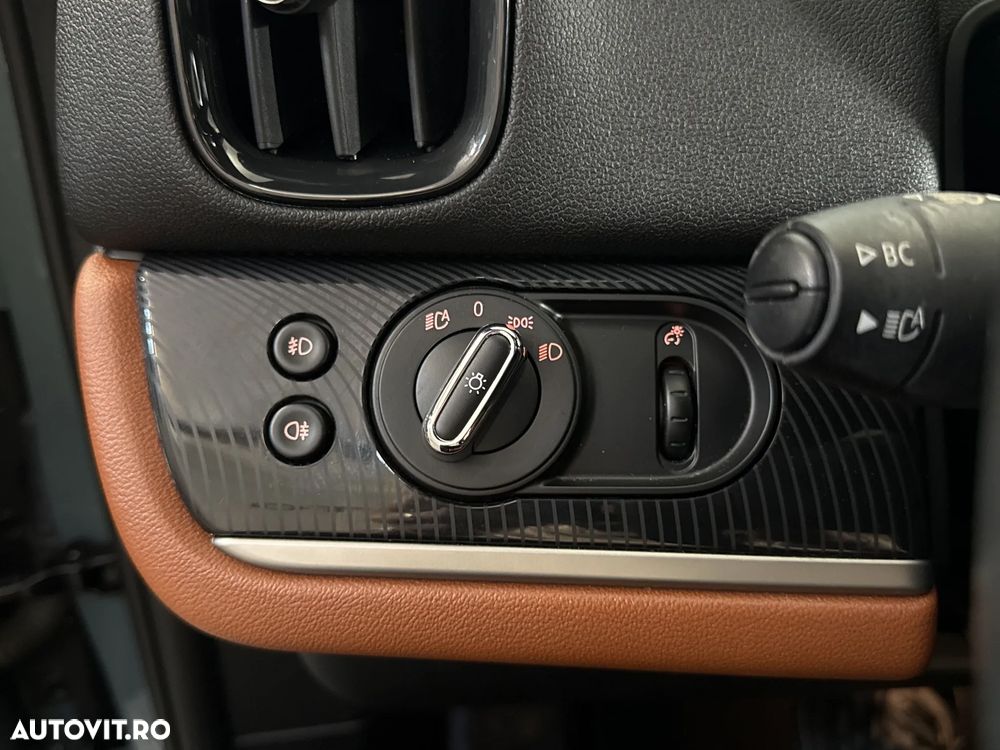 Mini Countryman - 16