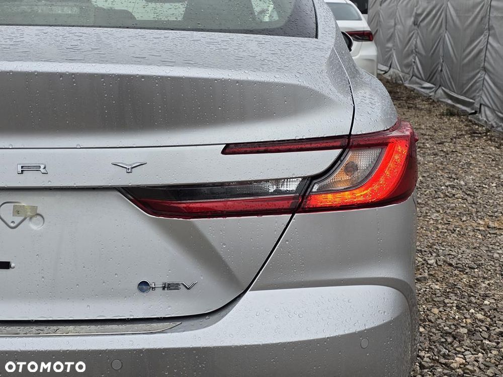 Toyota Camry 2.5 Hybrid Dynamic Force Comfort e-CVT - 27
