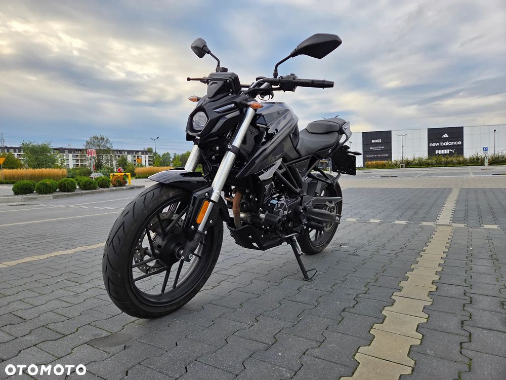 VOGE R125 - 1