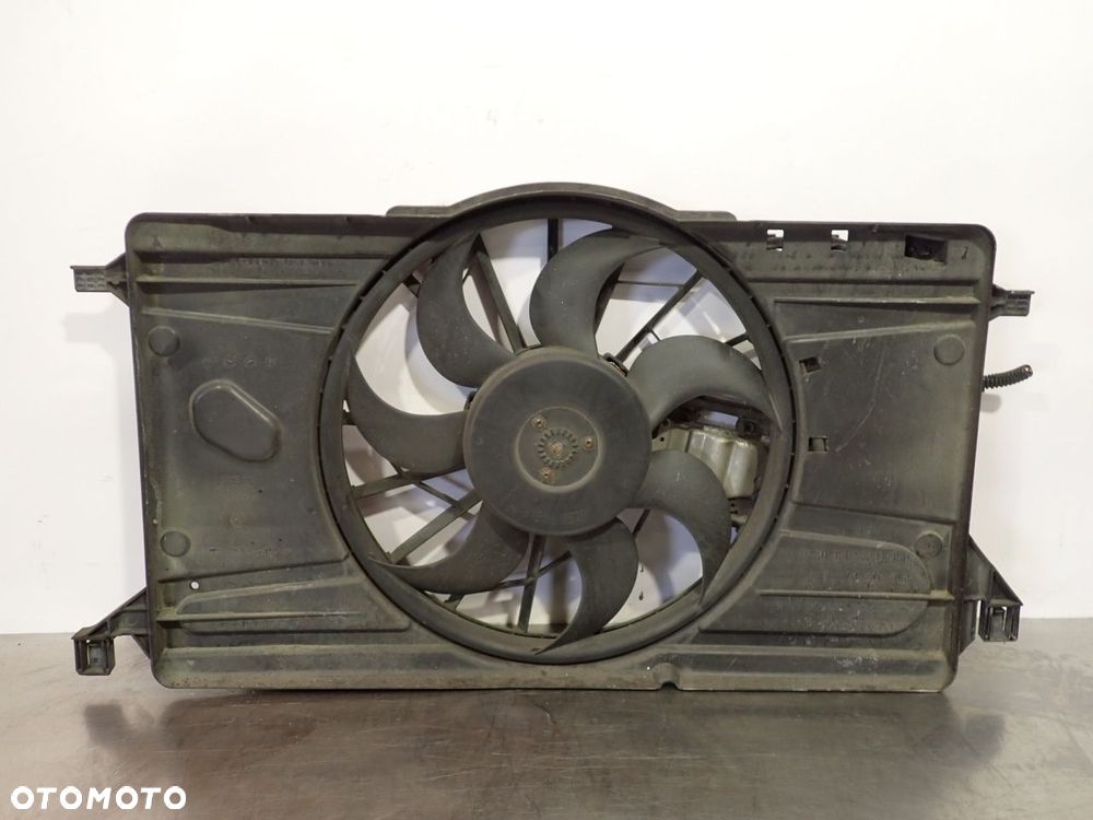 WENTYLATOR CHŁODNICY FORD FOCUS MK2 LIFT 3M5H-8C607-UH - 7