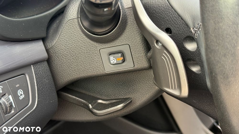 Hyundai i40 Kombi 1.7 CRDi DCT Premium - 22