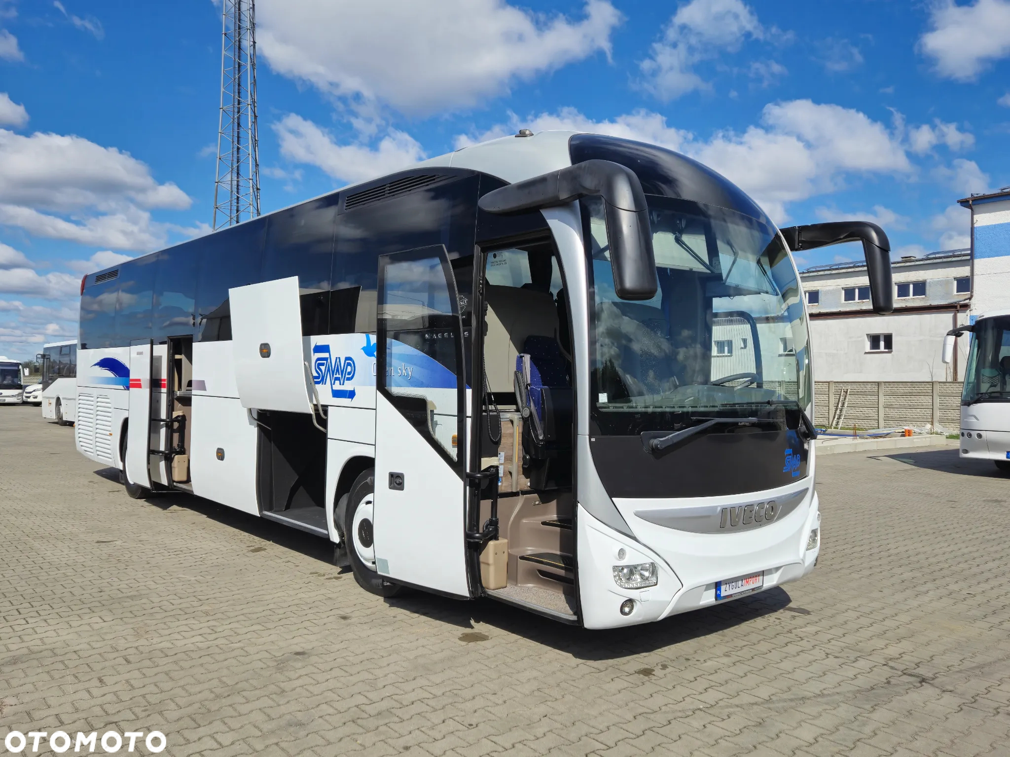Iveco MAGELYS HD / SPROWADZONY / SPROWADZONY Z FRANCJI/ MANUAL/ PANORAMA DACH / EURO 6 - 12