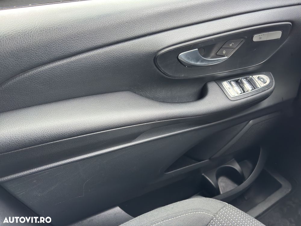 Mercedes-Benz V 220 d lang 9G-TRONIC Edition - 18