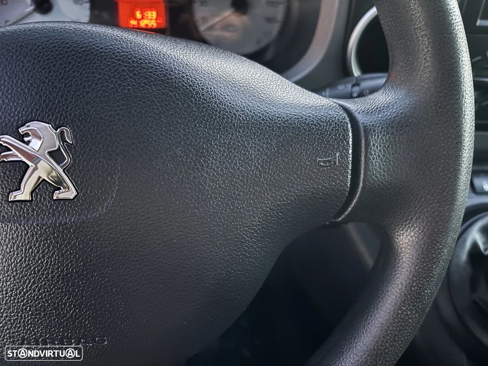 Peugeot Partner 1.6 BlueHDi Confort - 21