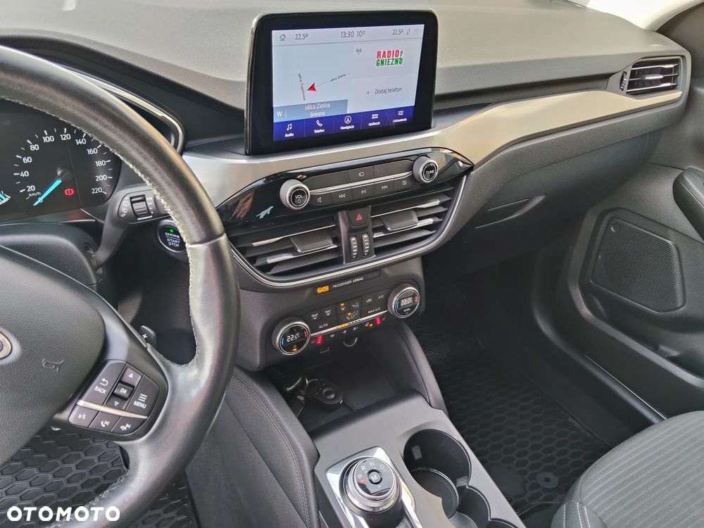 Ford Kuga 2.0 EcoBlue 4x4 TITANIUM - 18