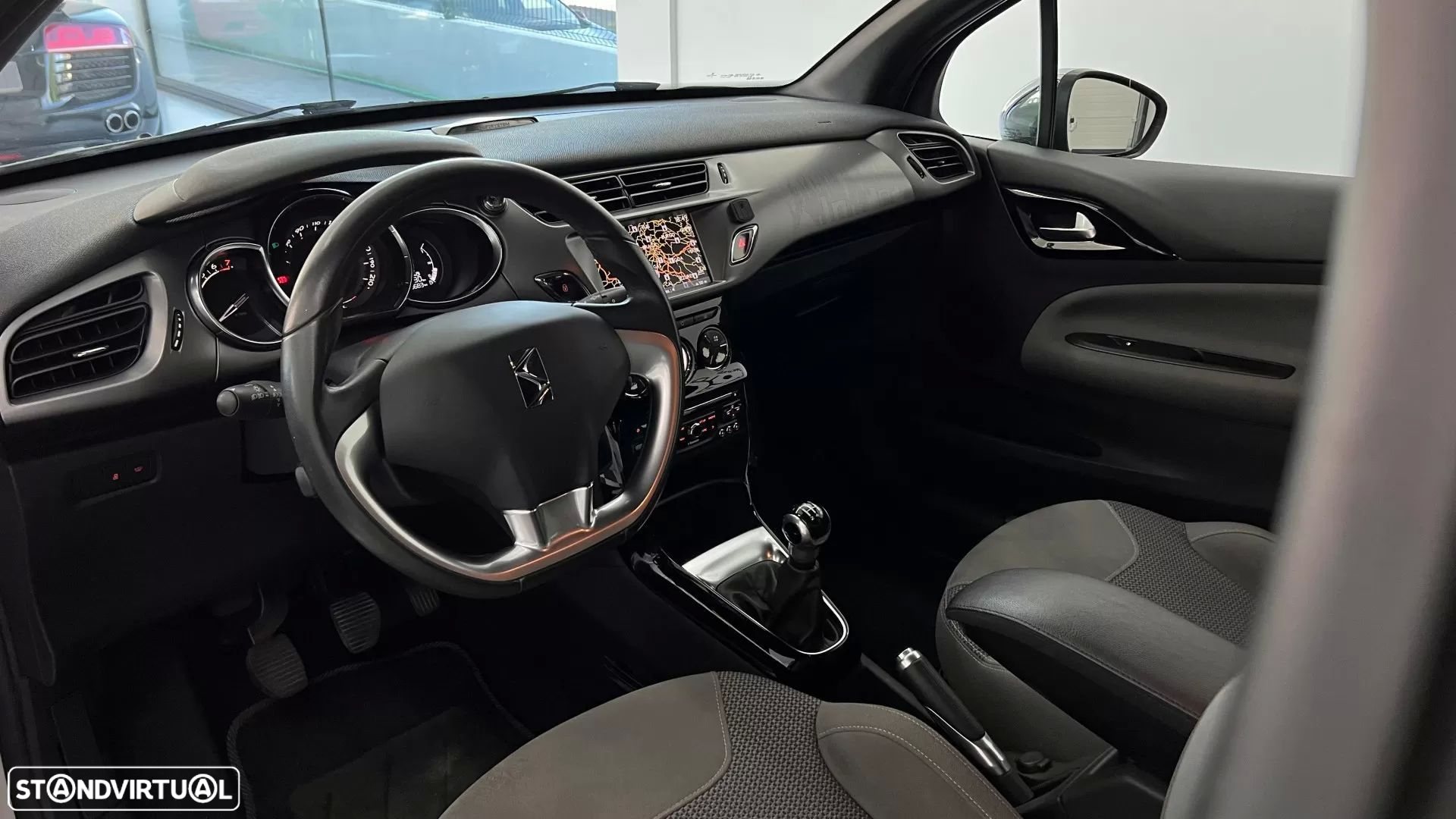 Citroën DS3 1.2 PureTech Be Chic - 17