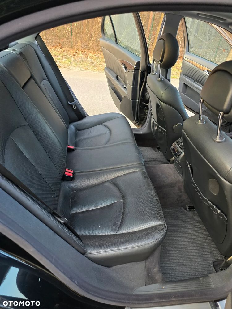 Mercedes-Benz Klasa E 320 Avantgarde - 23