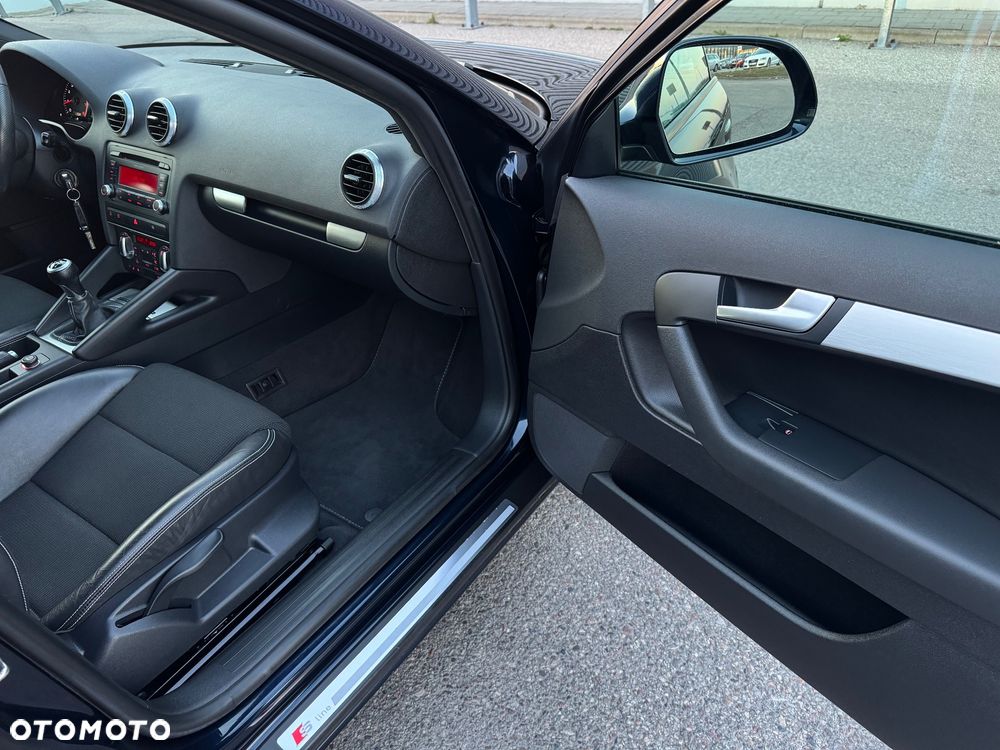 Audi A3 Sportback 1.8 TFSI S line Sportpaket Plus - 37