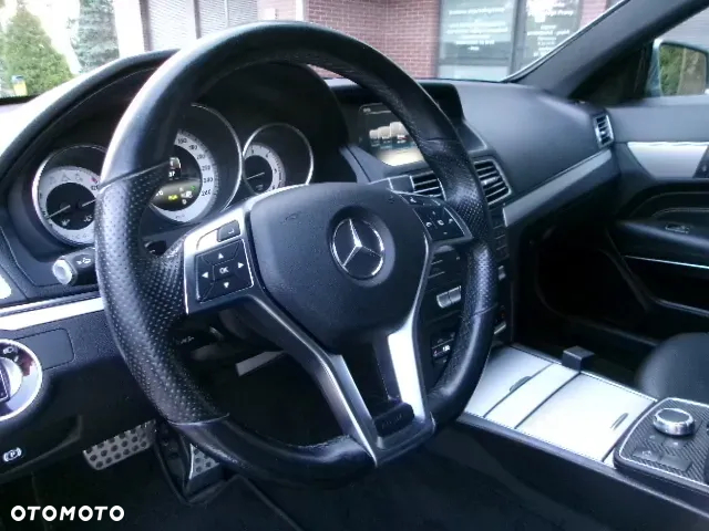Mercedes-Benz Klasa E 220 (BlueTEC) d Coupe 9G-TRONIC - 20
