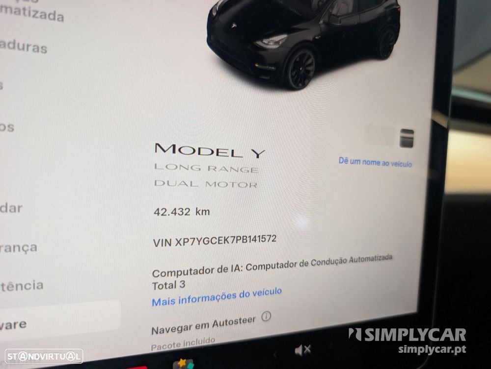 Tesla Model Y - 12