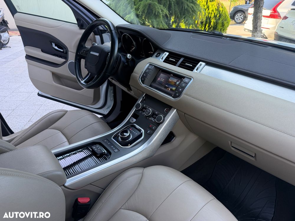 Land Rover Range Rover Evoque 2.0 D150 - 29