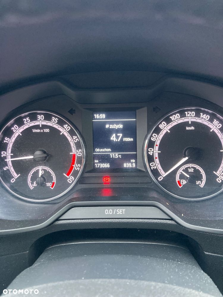 Skoda Octavia 1.6 TDI SCR Ambition - 4