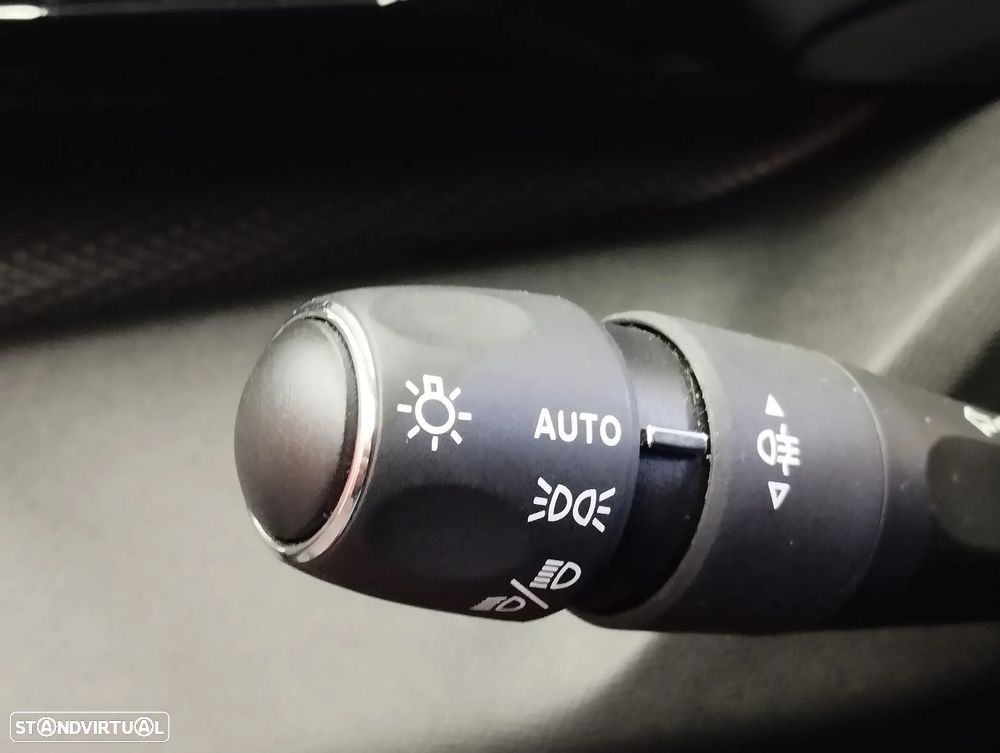 Peugeot 308 1.2 PureTech Active Pack - 20