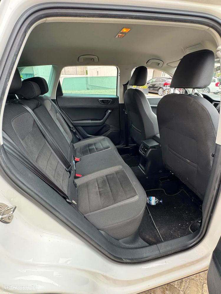SEAT Ateca 1.6 TDI ECOMOTIVE Reference — fotografia 21