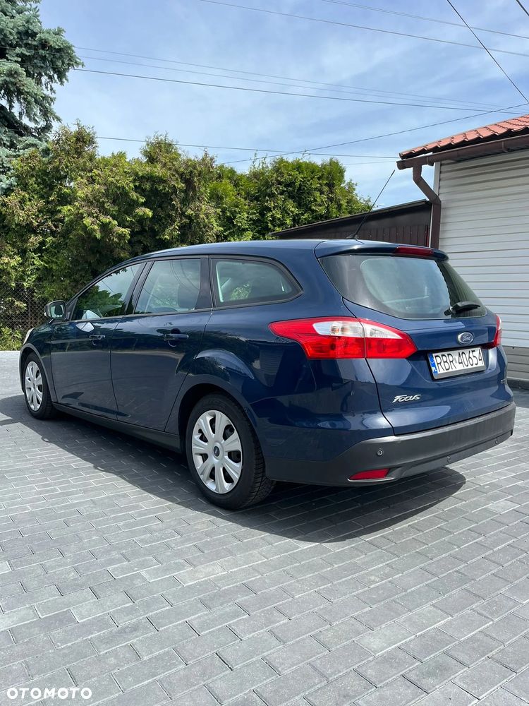 Ford Focus 1.6 TDCi DPF Trend - 6