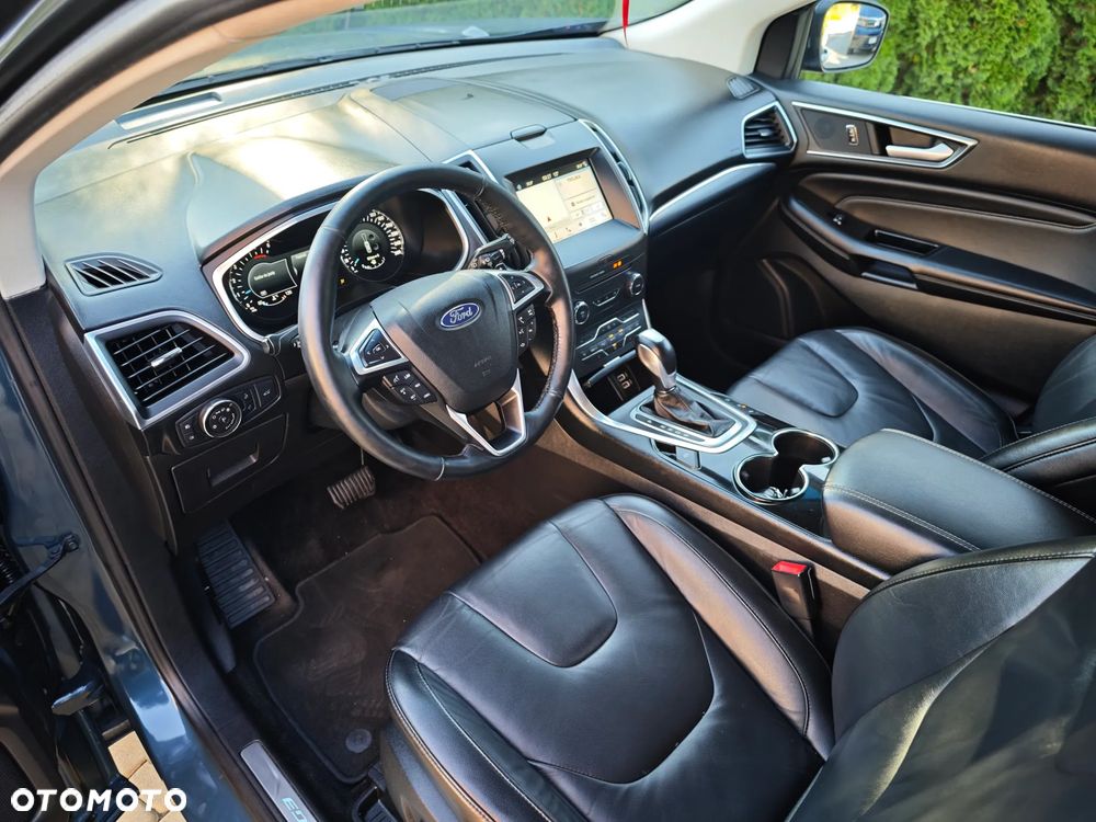 Ford Edge 2.0 TDCi Bi-Turbo 4x4 Titanium - 24