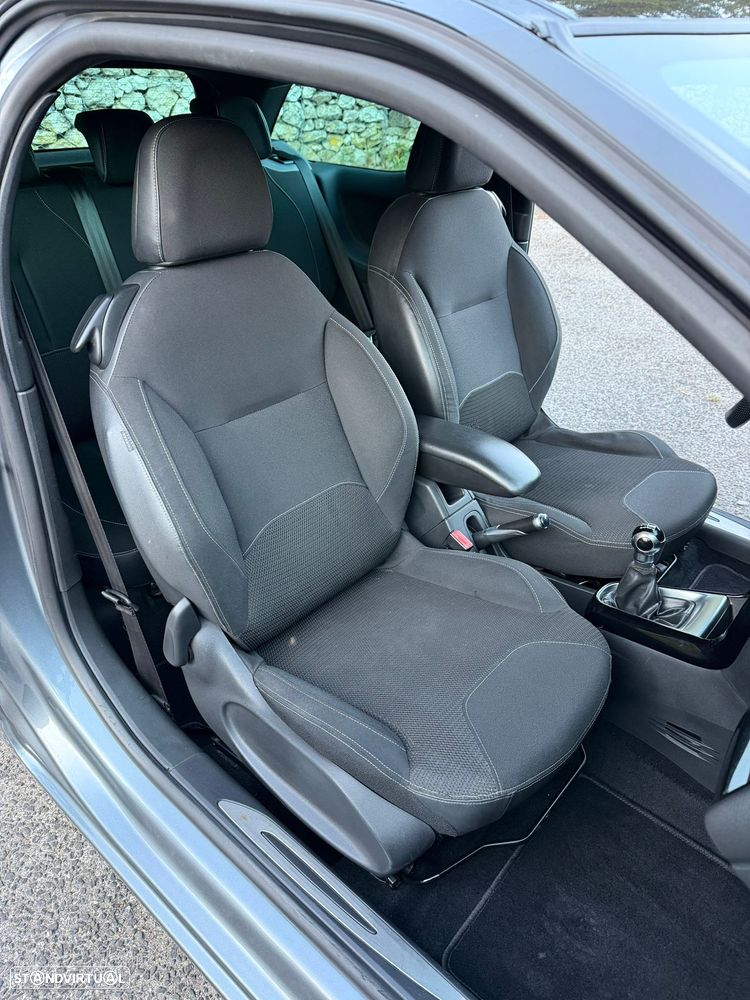 Citroën DS3 1.6 HDi Airdream So Chic - 12