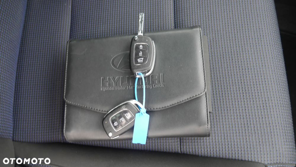 Hyundai Tucson blue 1.7 CRDi 2WD Intro Edition - 32