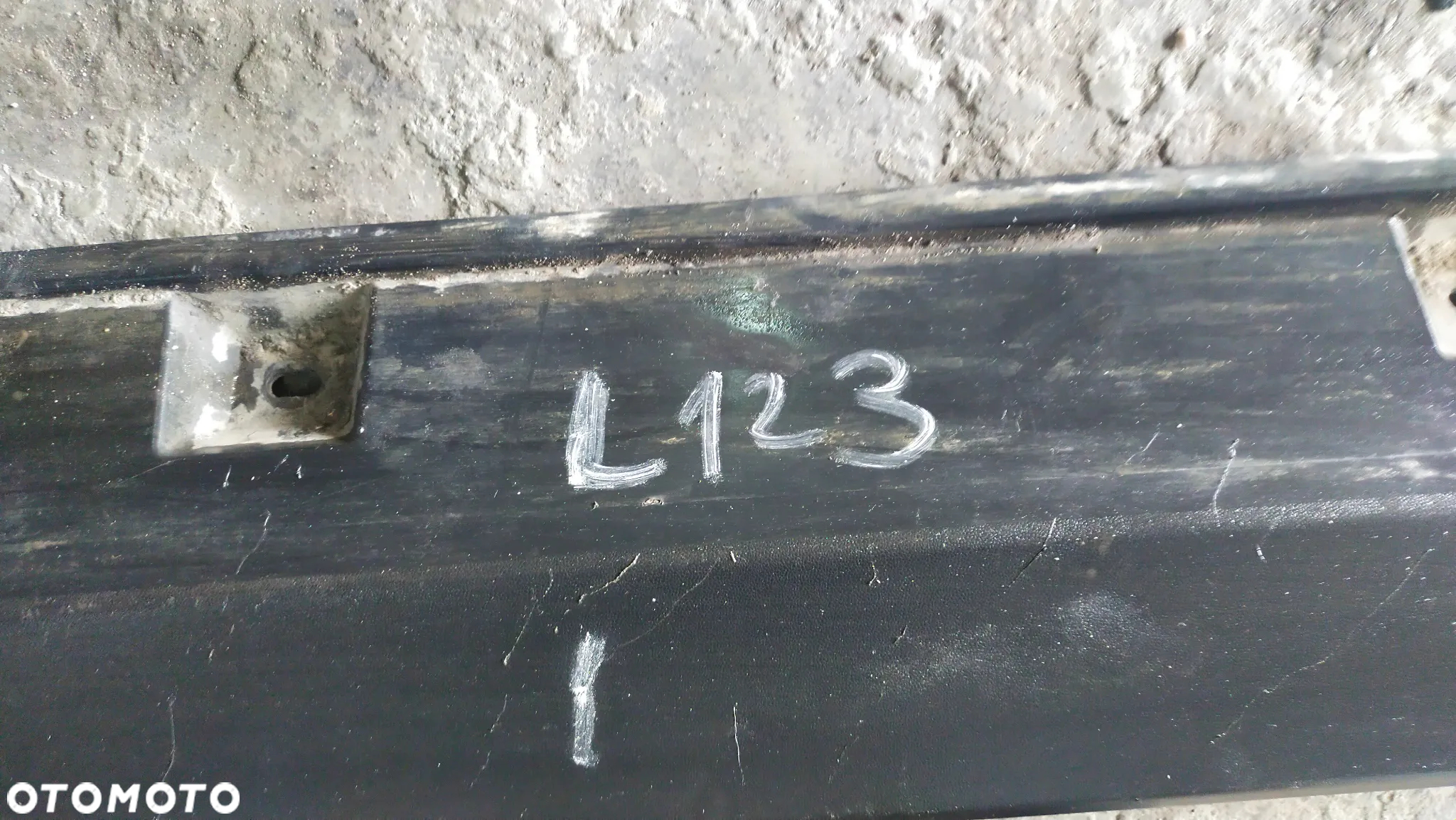 Mercedes-Benz OE A1646900840 listwa progowa próg - 2