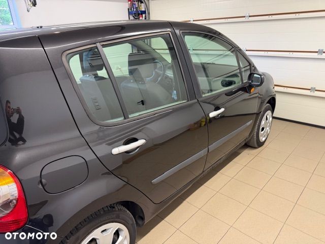 Renault Modus 1.2 16V Dynamique - 10