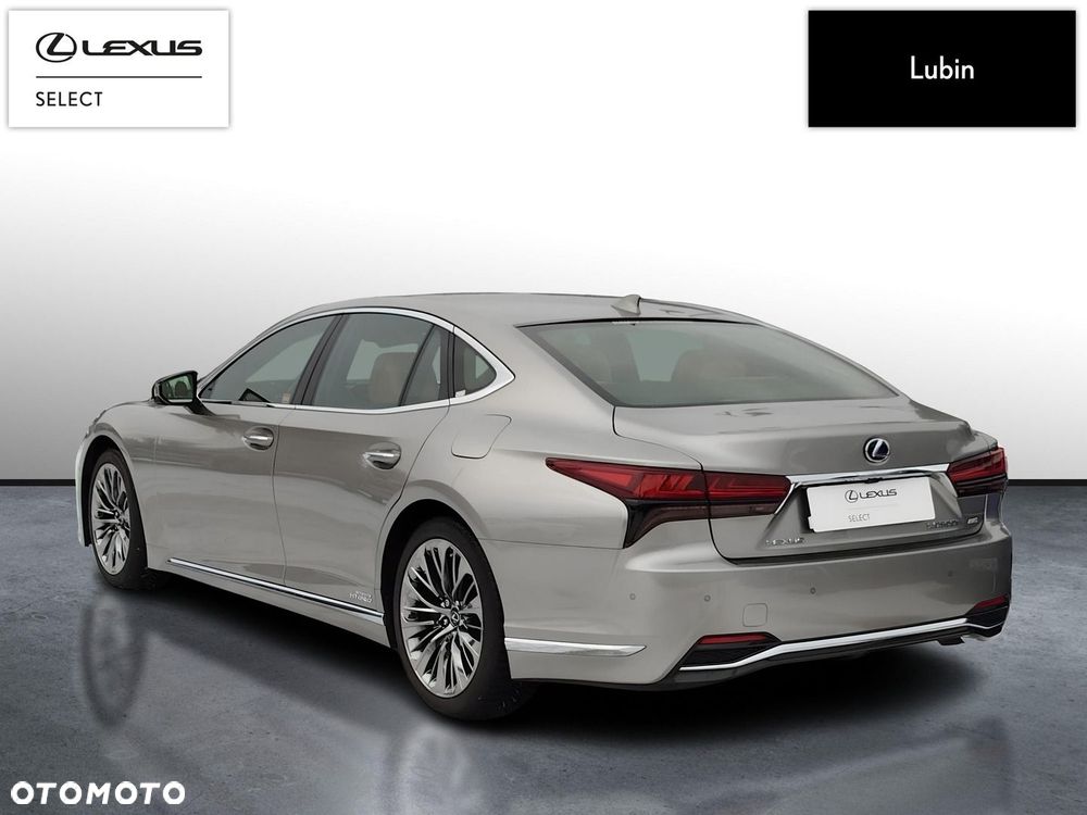Lexus LS - 4