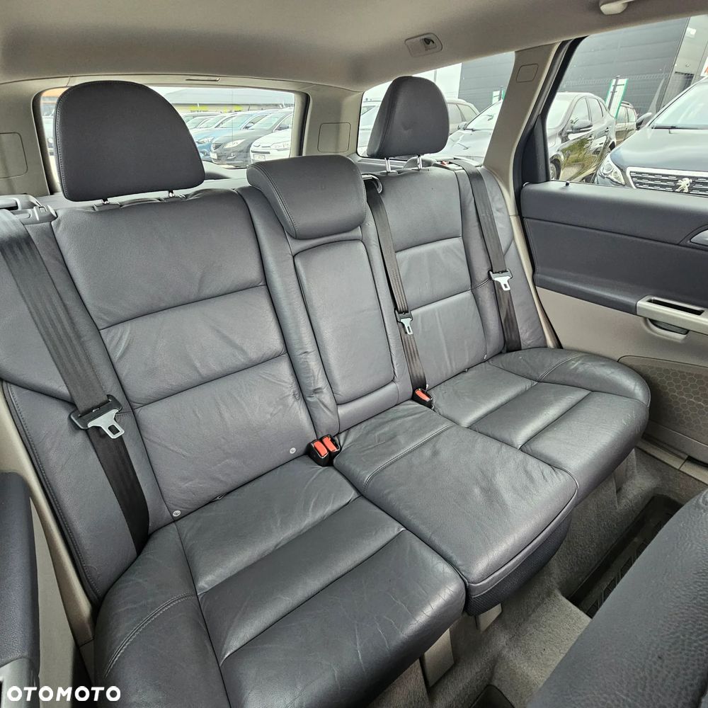 Volvo V50 - 13