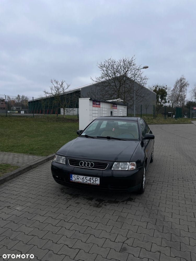 Audi A3 3-drzwiowe 1.6 Ambiente - 5