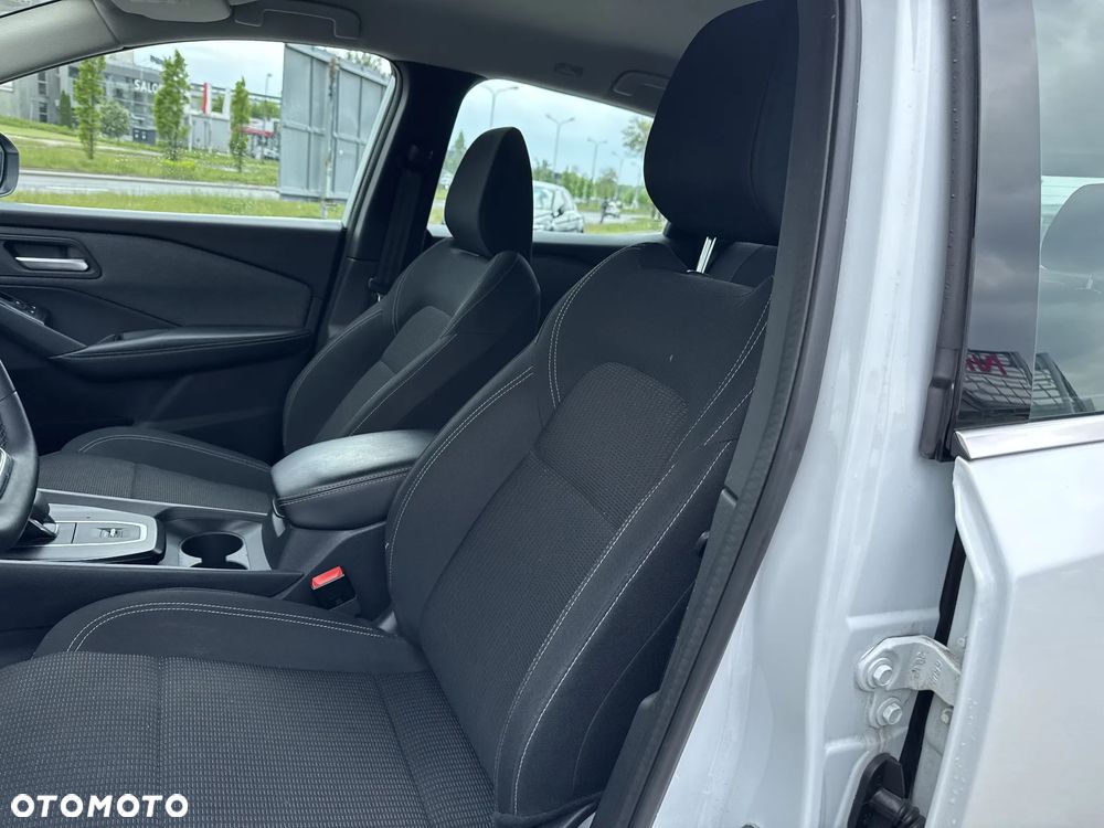 Nissan Qashqai 1.3 DIG-T MHEV Acenta Xtronic - 13
