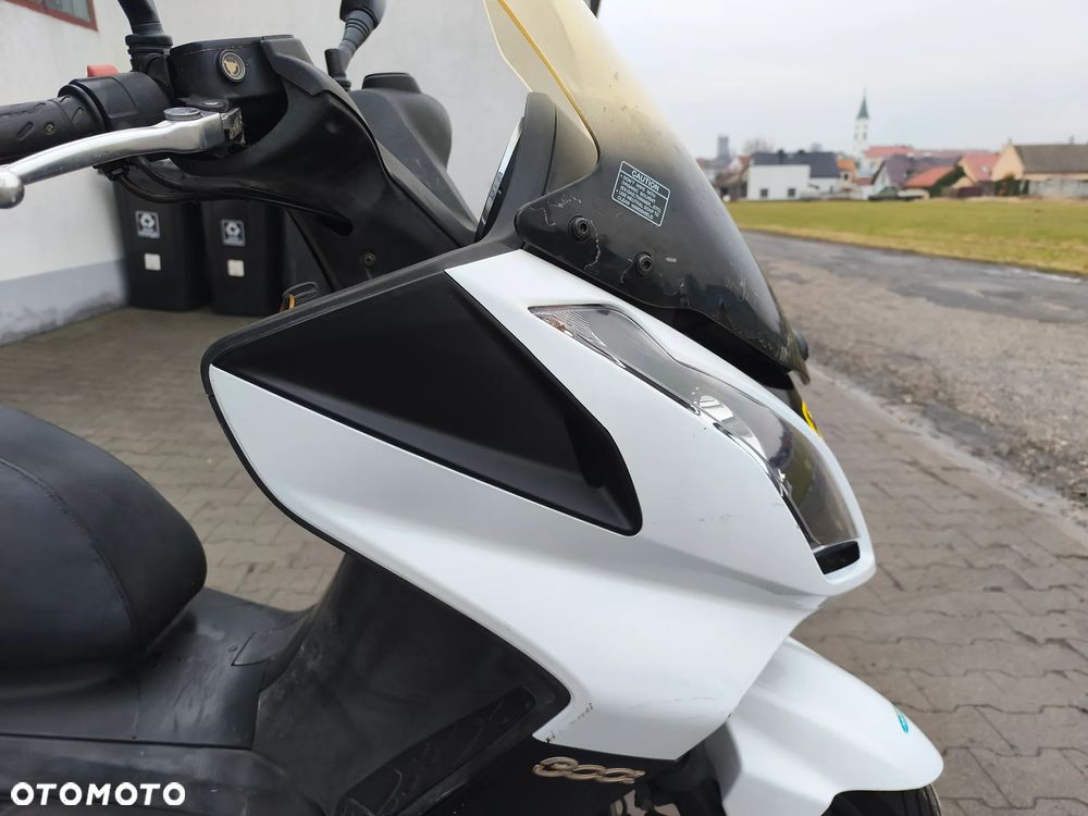 Kymco Downtown - 19