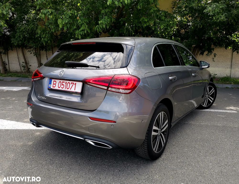Mercedes-Benz A 250 e Aut. - 10