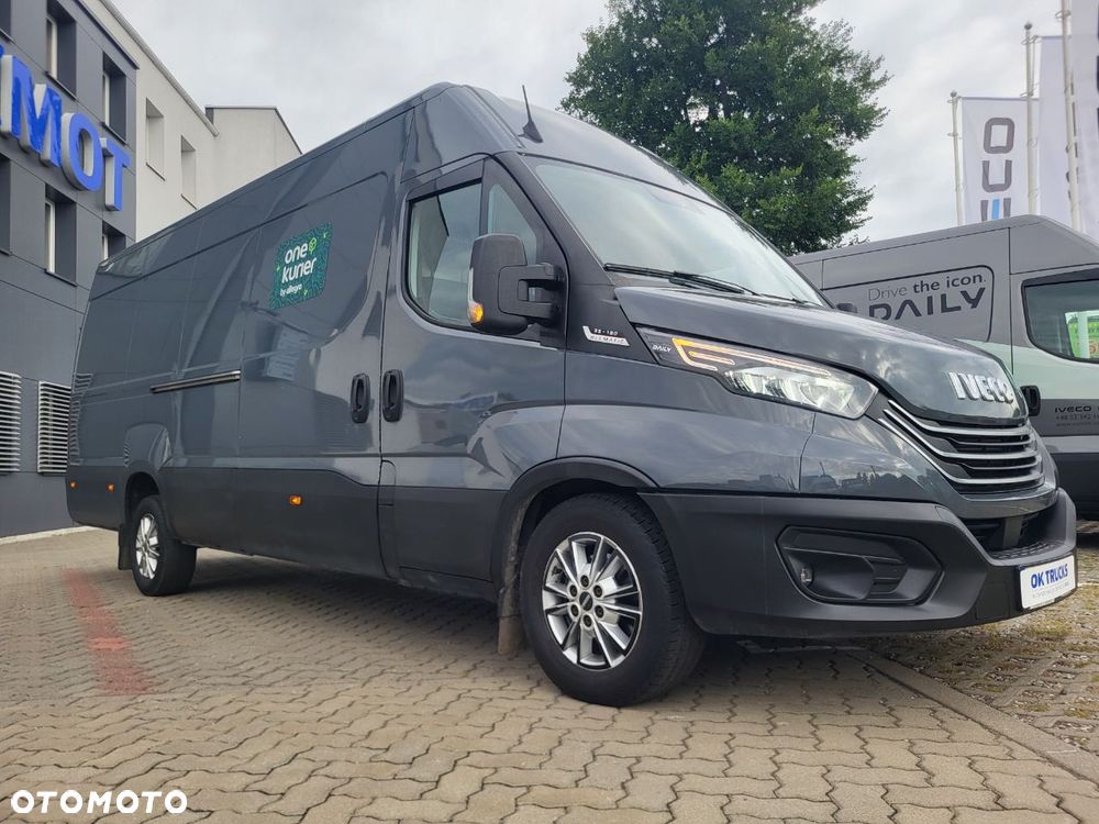 Iveco 35S16V 18m3 Salon Polska - 10