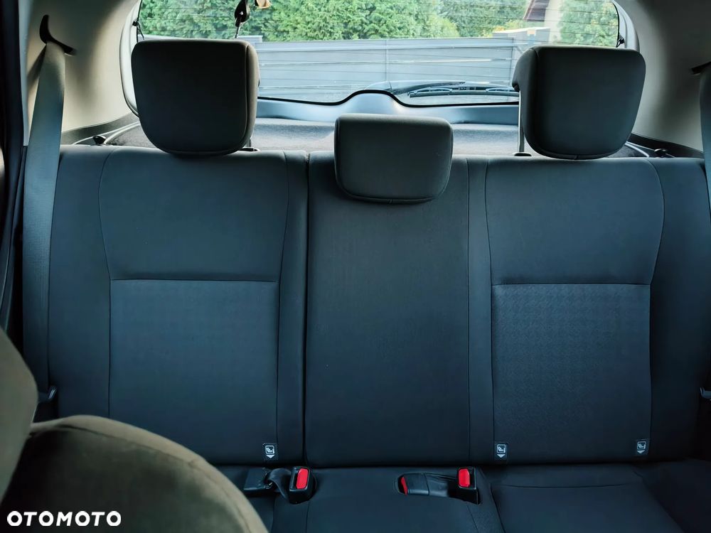 Toyota Yaris 1.5 Active - 26