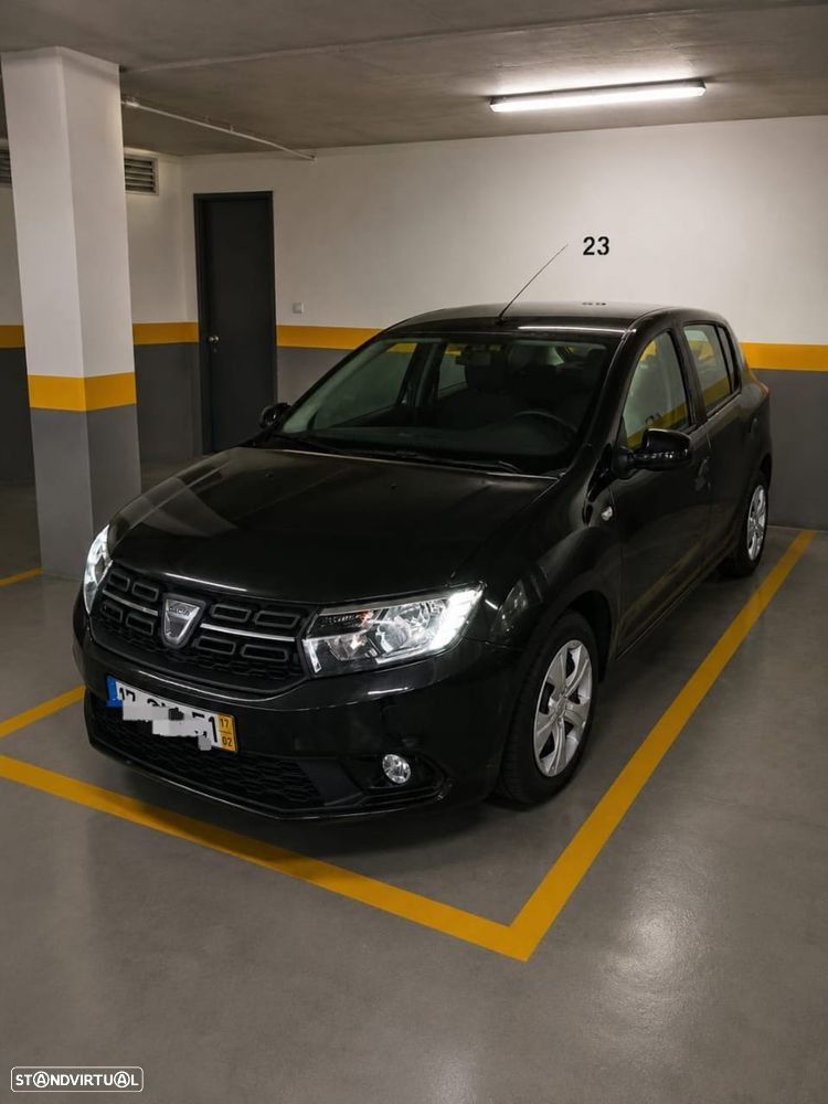 Dacia Sandero - 1
