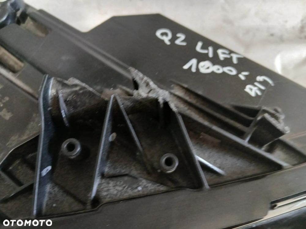 AUDI Q2 reflektor lampa przednia prawa 81A941012 - 4