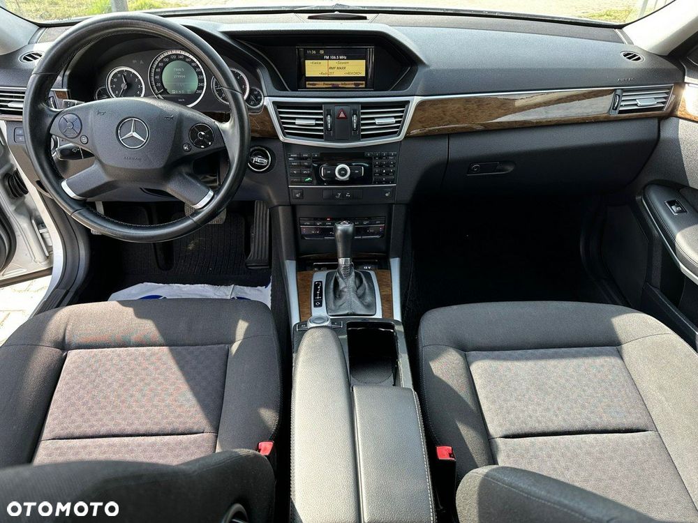 Mercedes-Benz Klasa E - 8