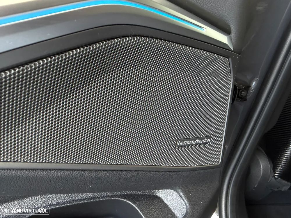 BMW M3 Competition M xDrive - 26