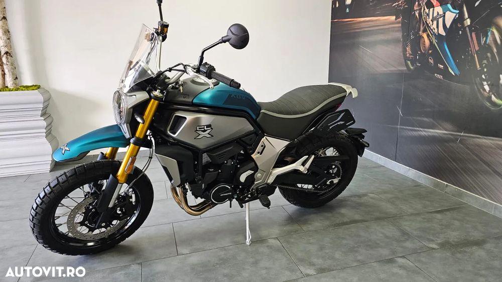 CF Moto 700CL-X Heritage