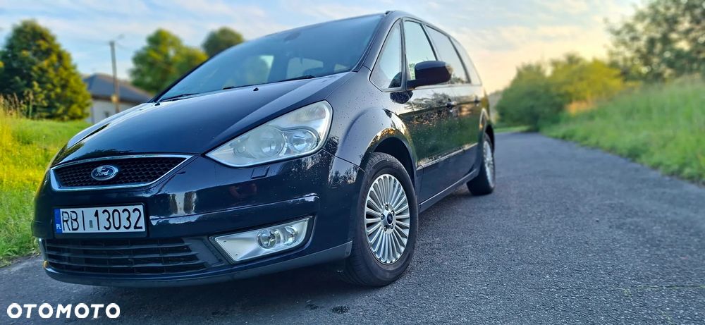Ford Galaxy - 1