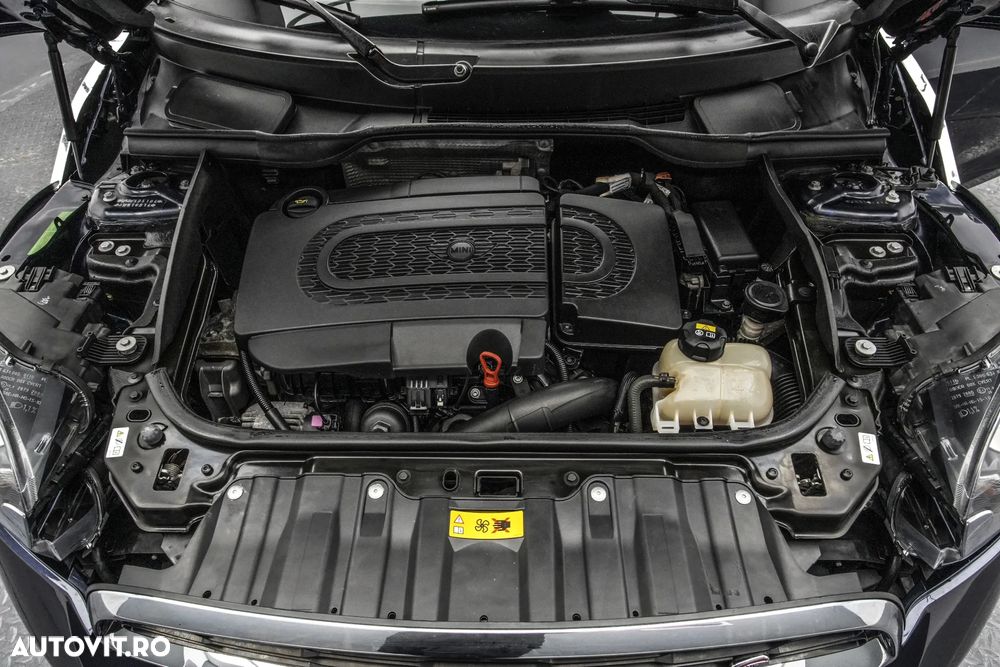 Mini Countryman Cooper D ALL4 AT - 23