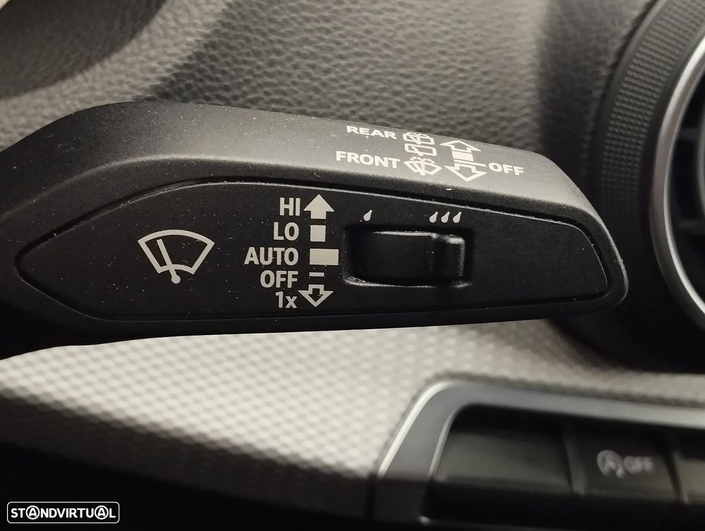 Audi Q2 30 TDI Advanced S tronic - 24