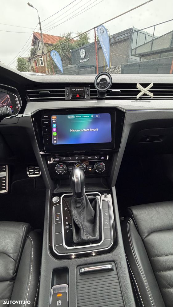 Volkswagen Passat - 13