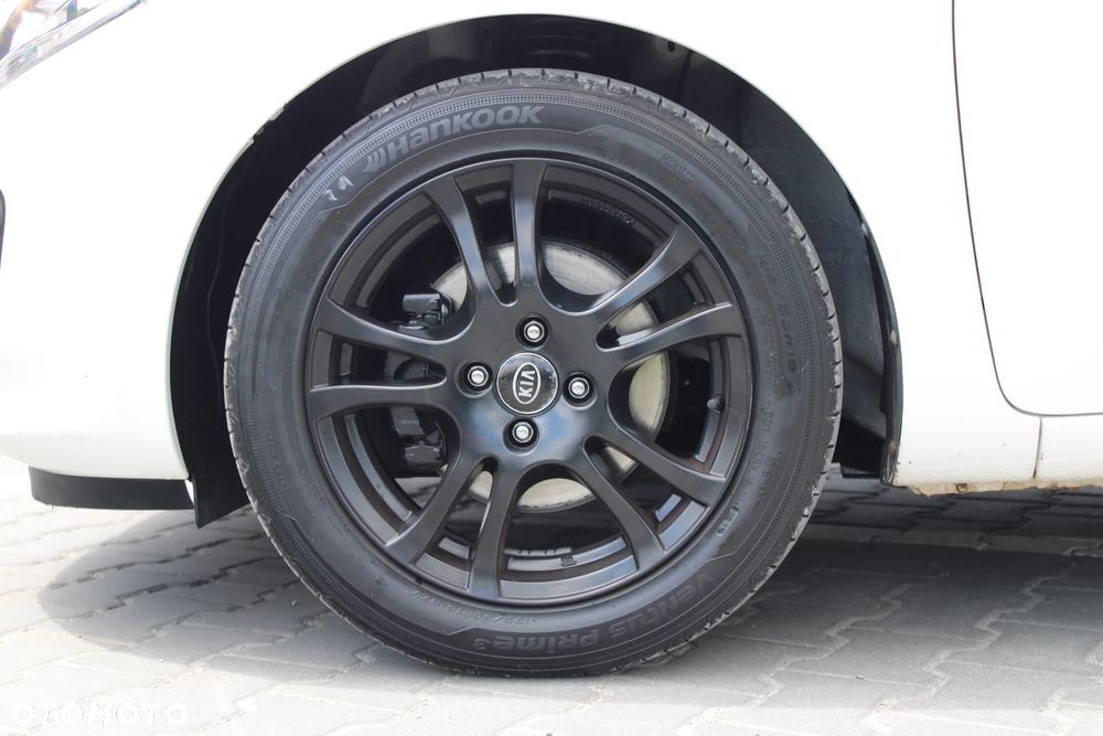 Kia Rio 1.2 Edition 7 - 15