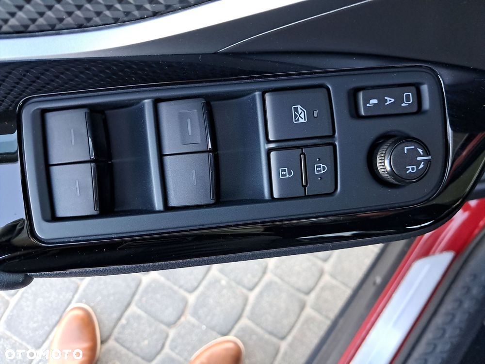 Toyota C-HR 1.8 Hybrid GPF GR Sport - 12