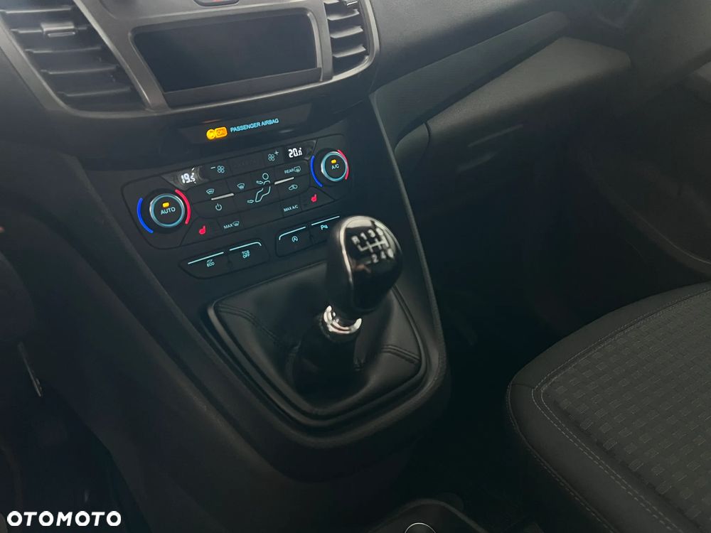 Ford transit Connect - 36