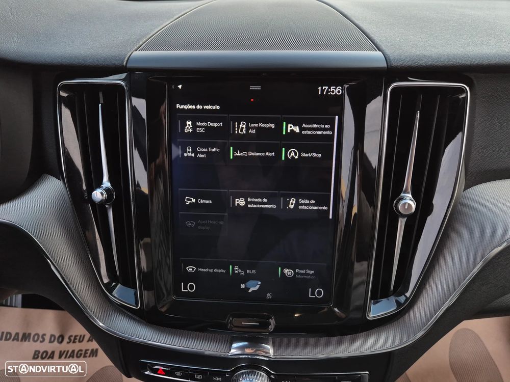 Volvo XC 60 2.0 D4 R-Design AWD Geartronic - 37