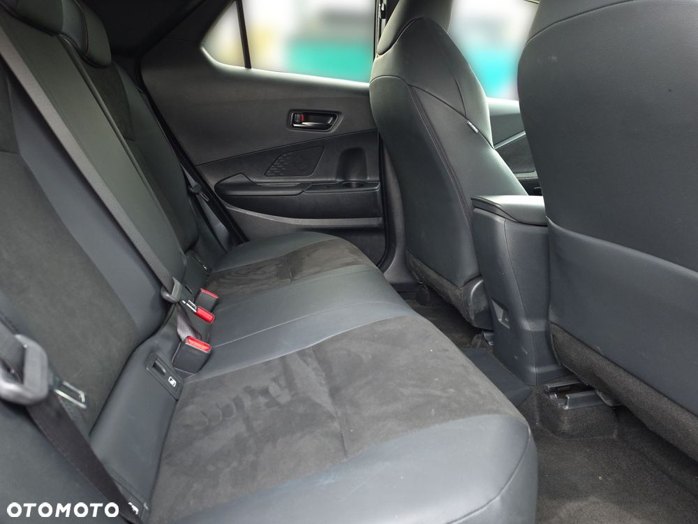Toyota C-HR - 10