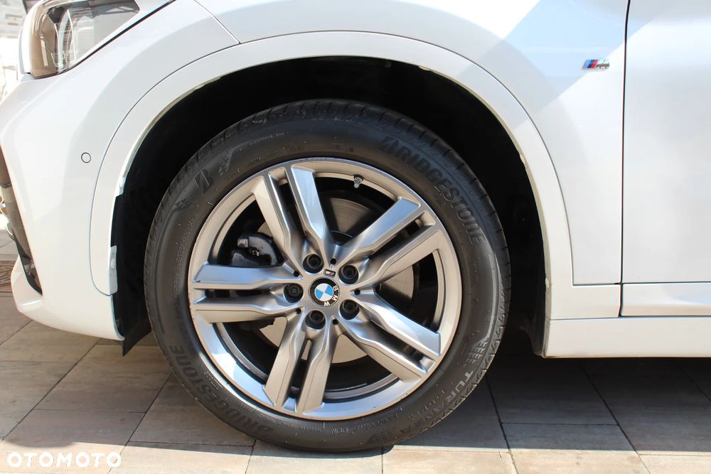 BMW X1 xDrive20i M Sport - 15